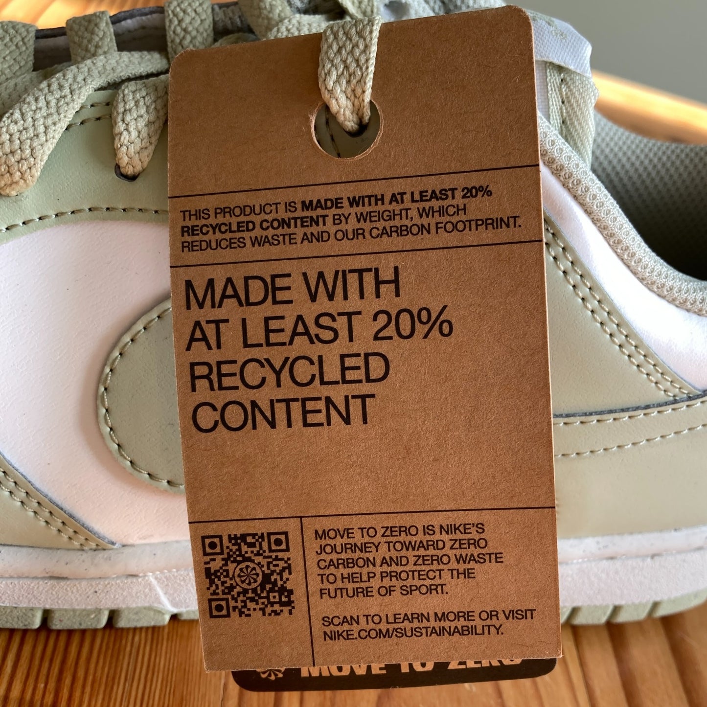 10 - Nike Green & White Dunk Low Next Nature HF5384-300 Shoes NEW w/ Box 0121MB