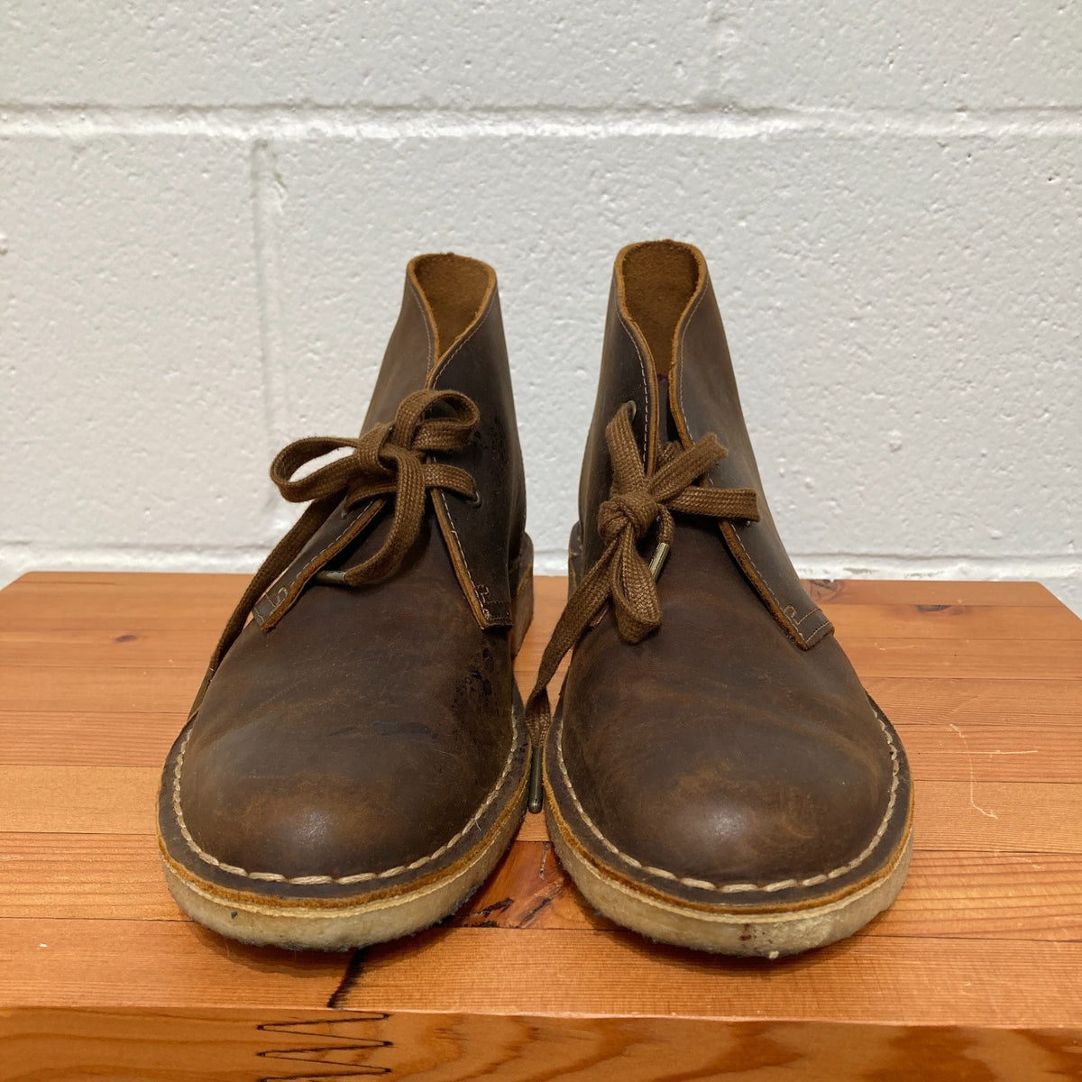 Clarks Brown Beeswax Leather Desert Boots - Mens 9 / Womens 10.5-11 - 0612SM