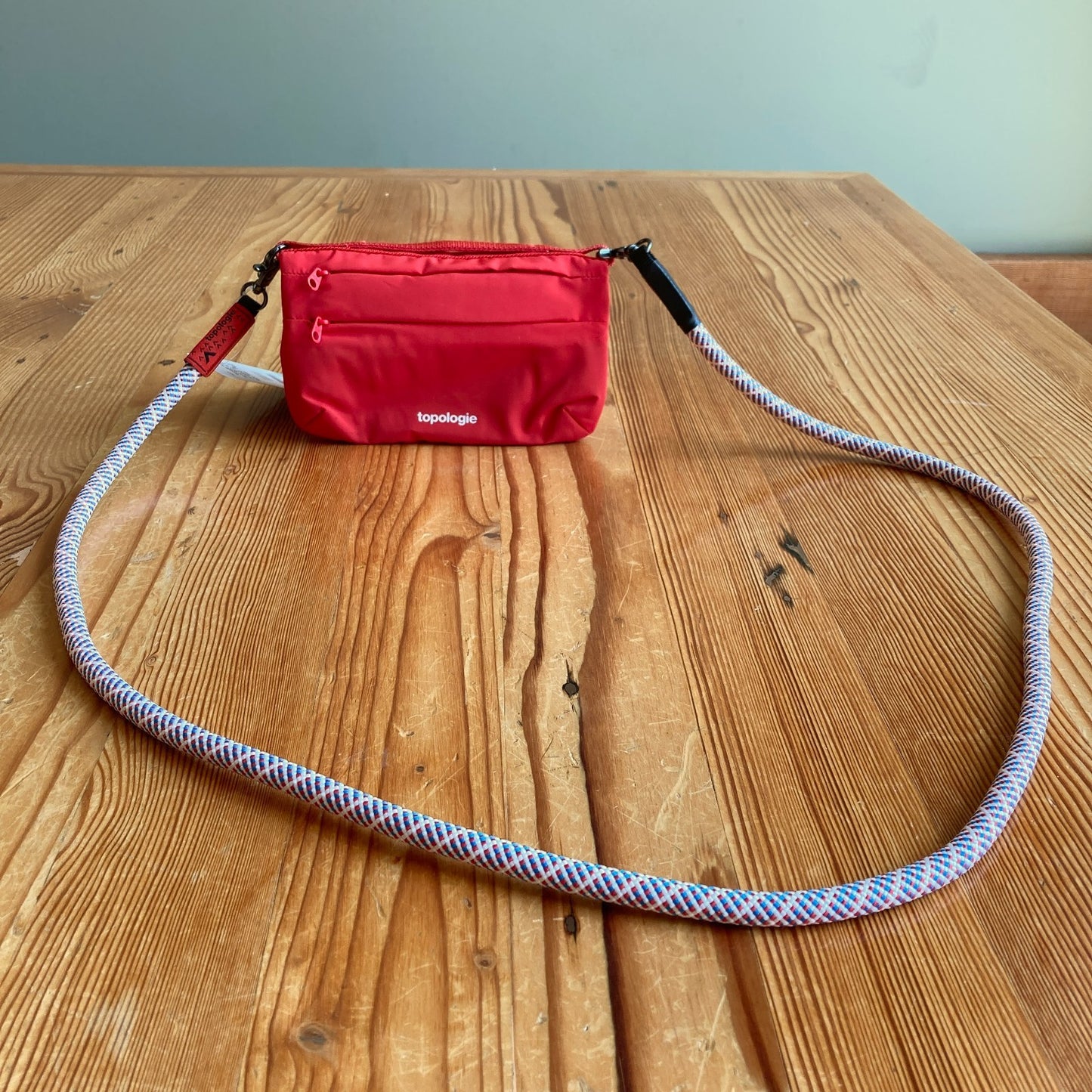 Topologie Red Phone Sacoche 90 Crossbody Bag w/ Rope Strap - 0710SD
