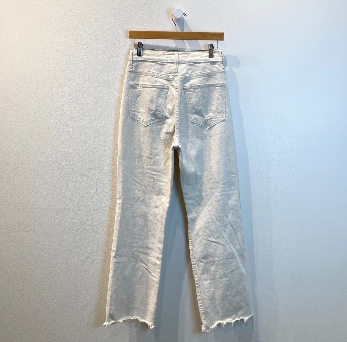 Mother Superior Unnatural Acts Ivory Tunnel Vision Sneak Jeans - Sz 26 - 1201CC
