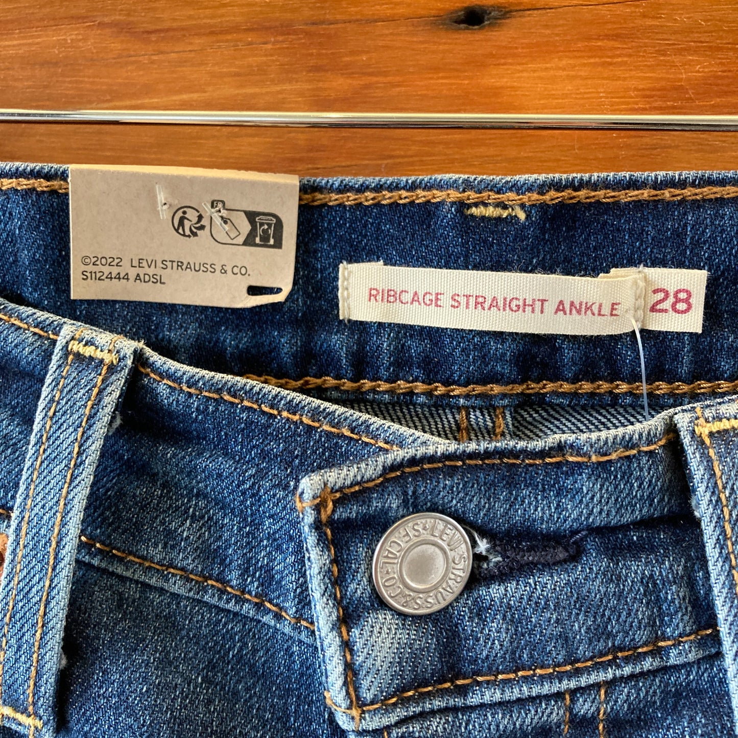 Levi's Ribcage Straight Ankle NEW Womens Super High Rise Jeans - 0108CR