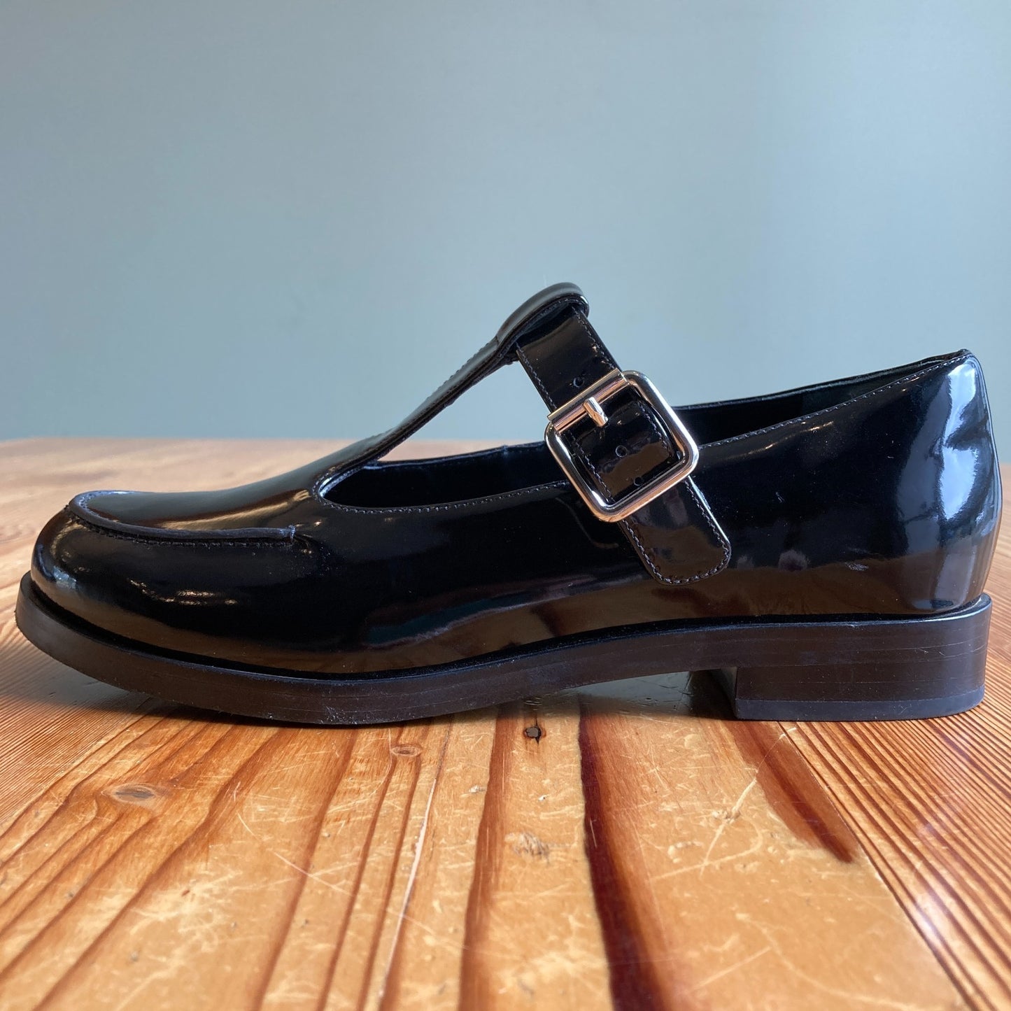 Reformation $268 Black Patent Leather T Strap Angela Shoes - Size 7 - 0618AG