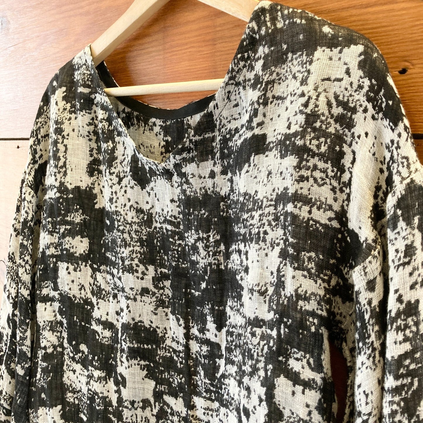 Garnish Black White Printed Linen $228 Portland Designer Top - Size XS - 1229MK