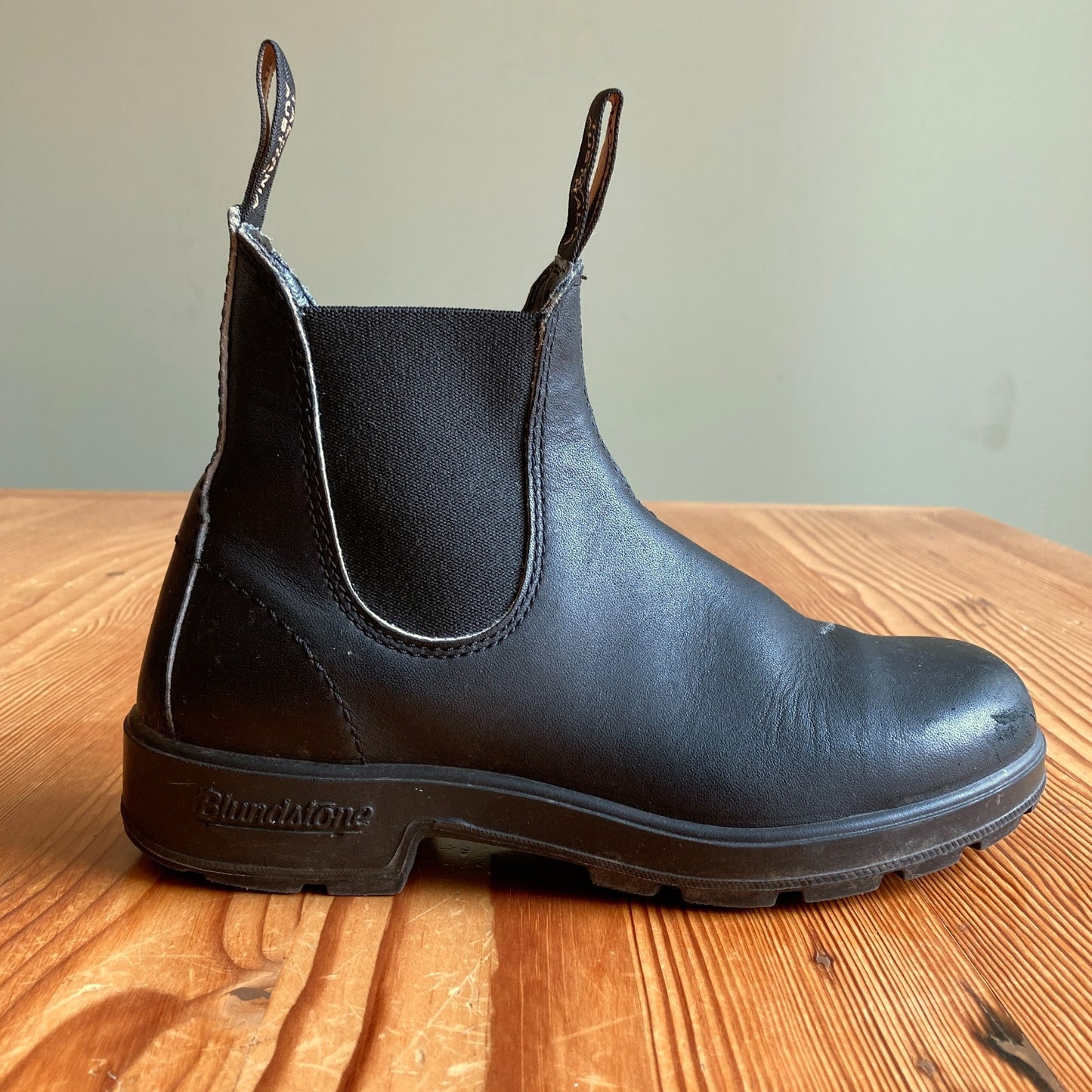 Blundstone Black Leather Chelsea Pull On Ankle Boots - Size 6 US - - 0312IG