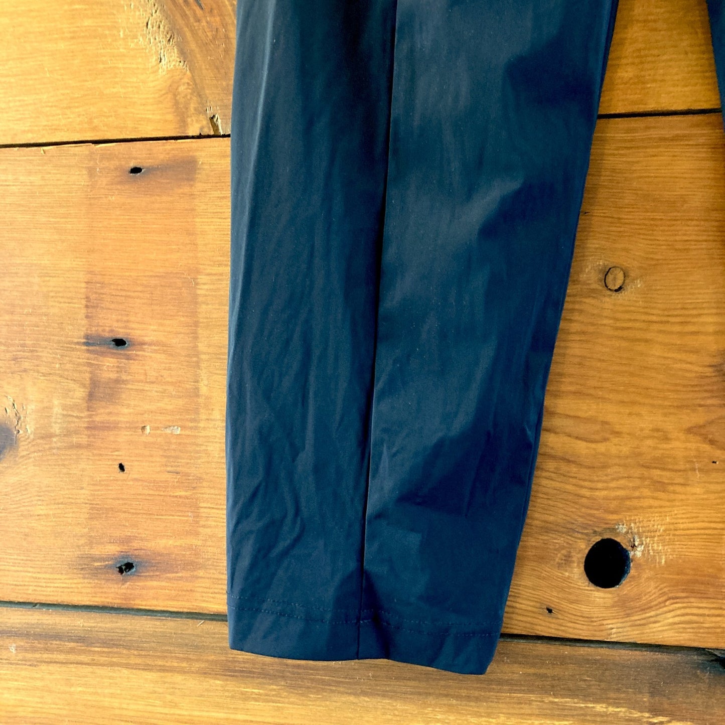 Ruti Black Tapered Leg High Waisted Athleisure Pants - Size 8 - 4427SC