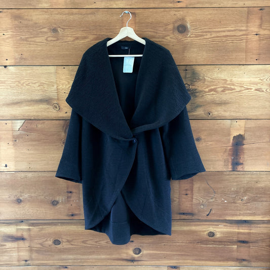 Ruti Black Hooded Eclipse Textured Cocoon Wrap Jacket - Siz S / M  - 4427SC