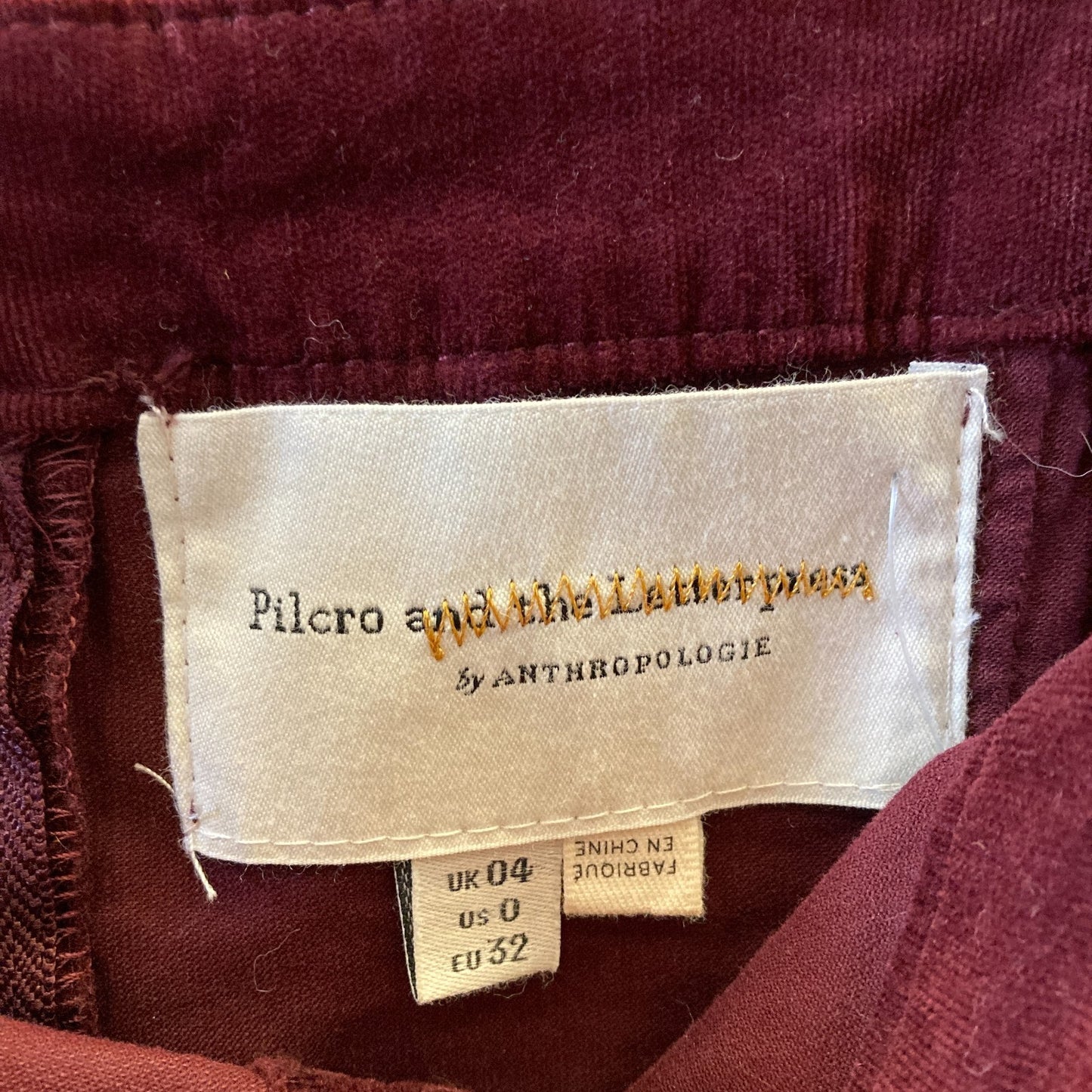 Pilcro Anthropologie Burgundy Corduroy Sleeveless Jumpsuit - Size 0 - 0312IG