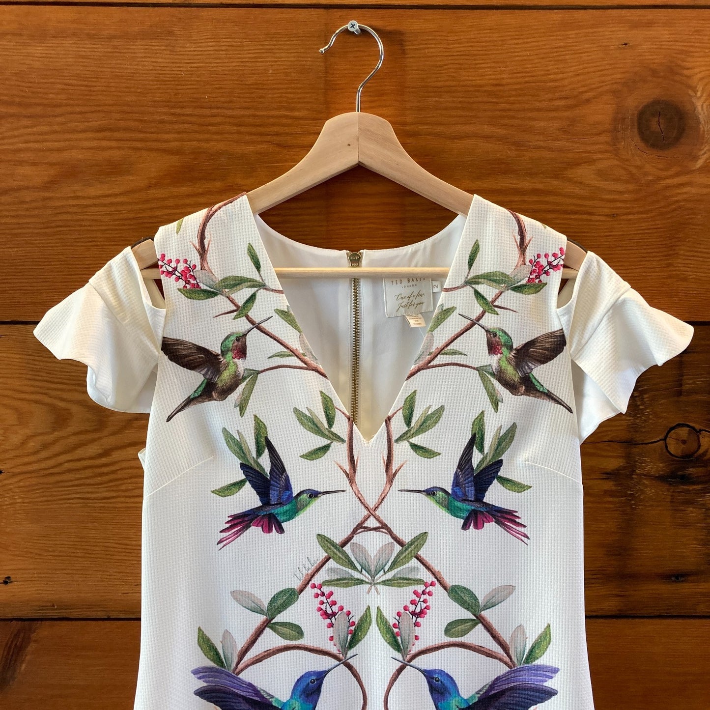 Ted Baker White Hummingbird Open Shoulder Emestin Dress - Size 2 - 0108SR
