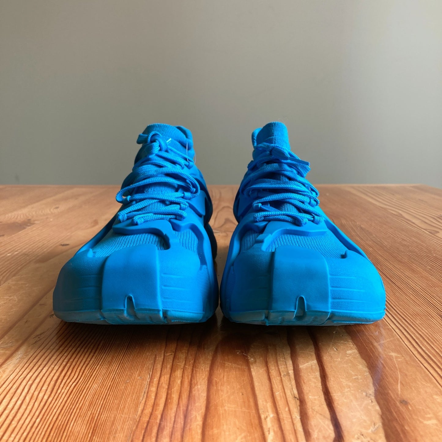 Camper LAB Bright Blue Tossu Caged Sneaker Shoes w/ Box - Size 8.5 - 0425SV