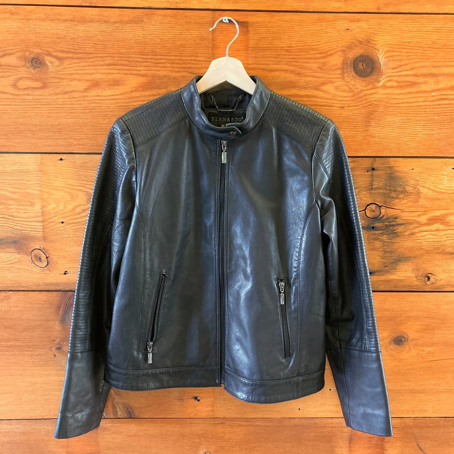 M - Bernardo Black Leather Womens Moto Zip Front Biker Jacket 0129CB