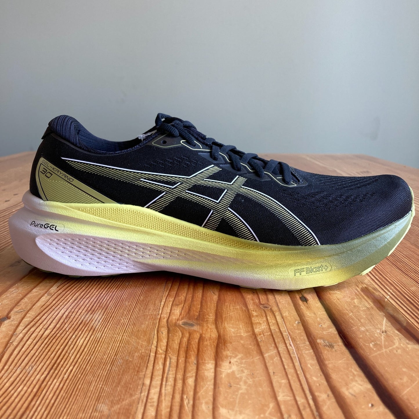 Asics Black / Yellow Mens Gel Kayano 30 Shoes - Size 11.5 - NEW w/ Box - 1206HP