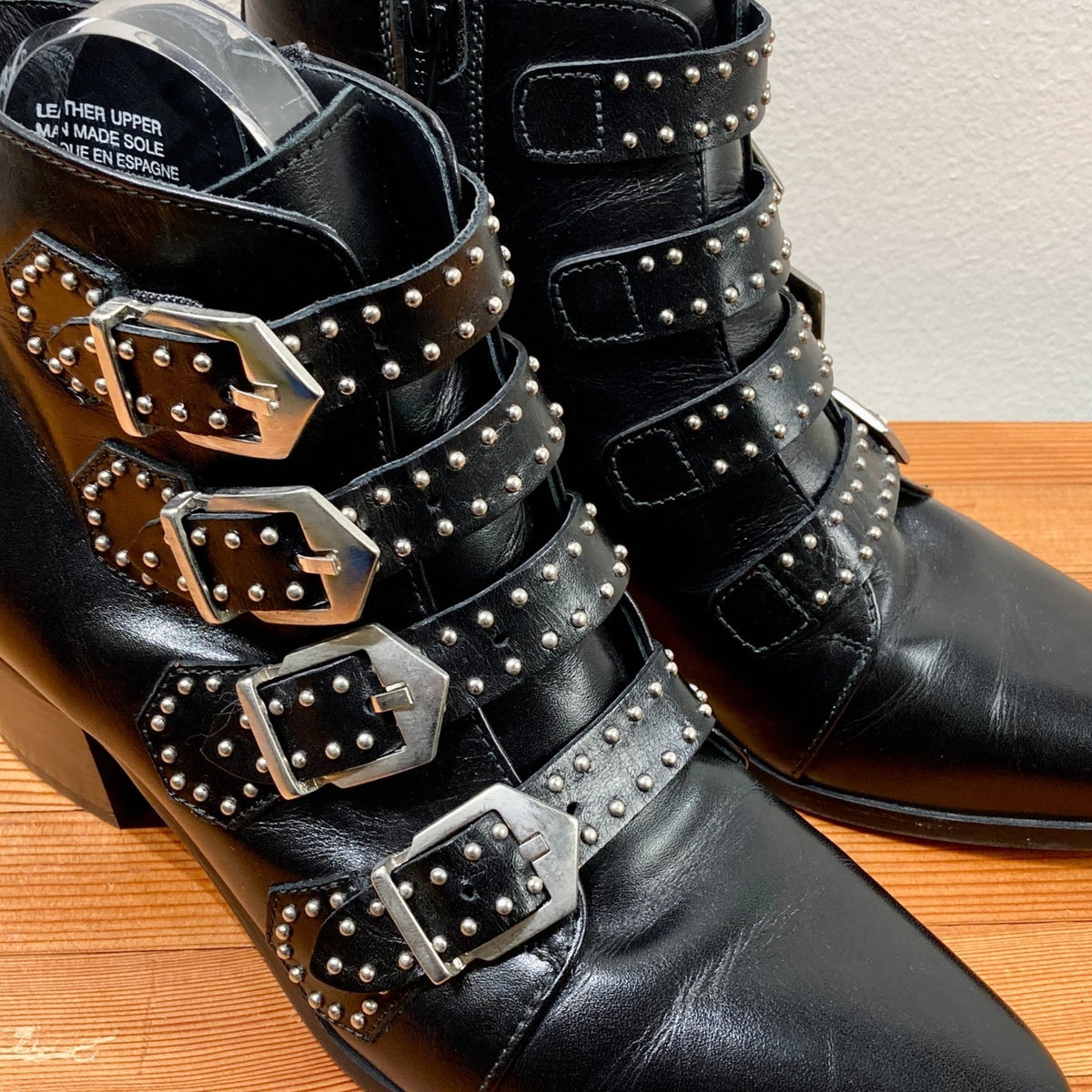 Pertini Black Leather Buckle Studded Ankle Pointed Toe Boots - Size 39 - 1111LM