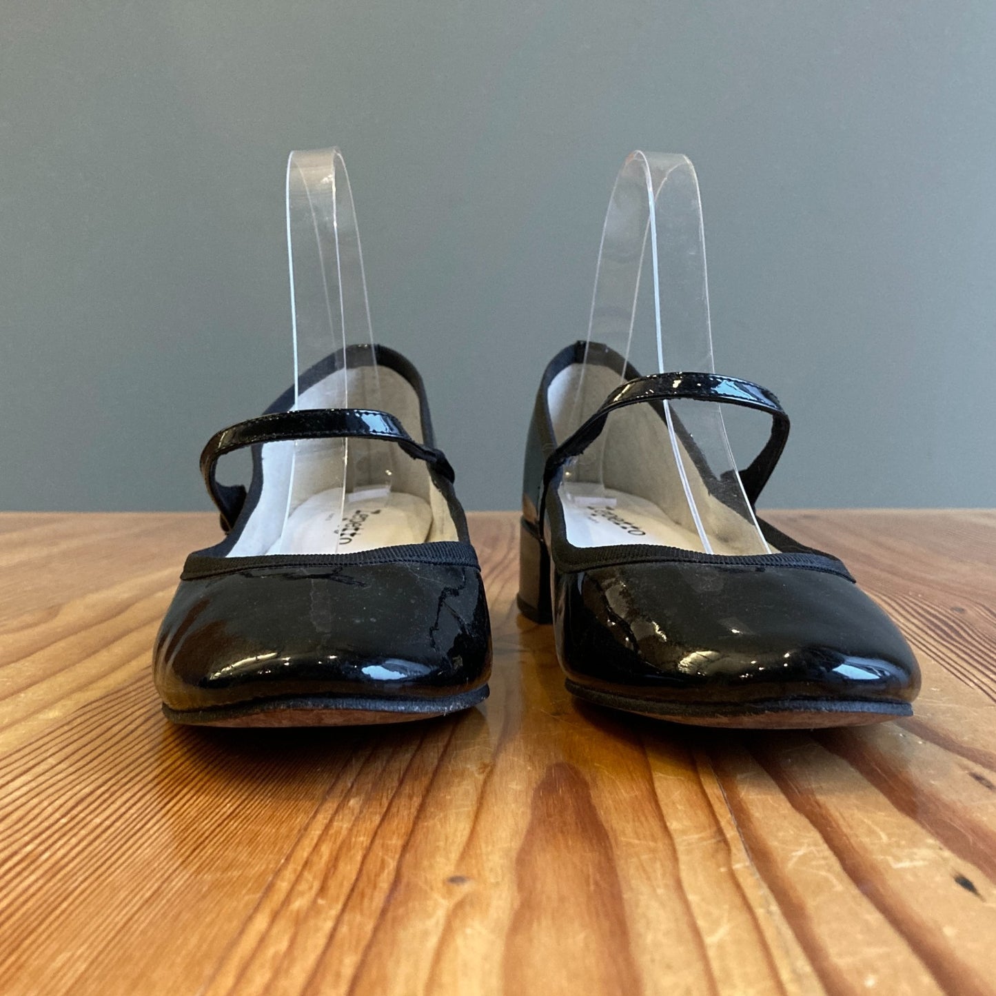 39.5 / 9 - Repetto Black Glossy Ballerina Mary-Jane Shoes w/ Box 0416JW