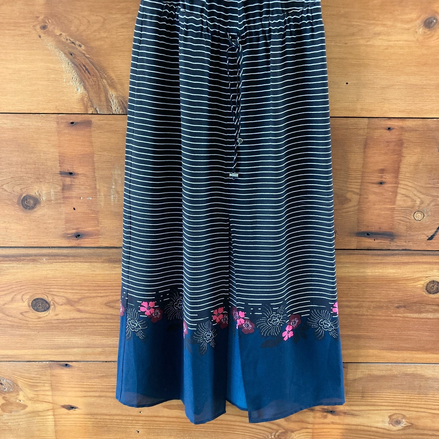 ALC Black & White Striped Sleeve Tie Waist Maxi Dress - Size 6 - 4427SC