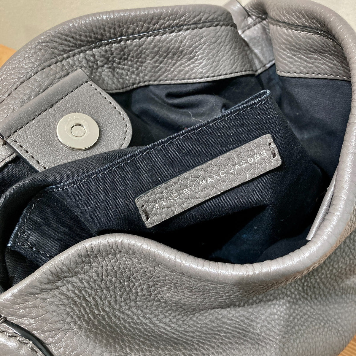 Marc by Marc Jacobs Grey Pebbled Leather Classic Q HIllier Hobo Bag - 0905SC