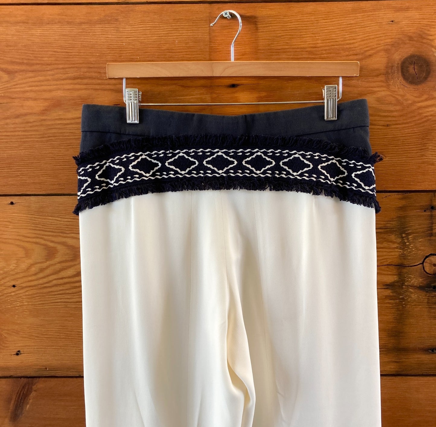 Chloe White Navy Embroidered Silk Blend Trouser Pants - Size 38 / M - 1203TR