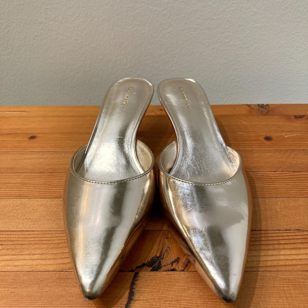 Reformation Gold Shine Pointed To Wilda Kitten Heel Mule Shoes - Size 6 - 0823EP