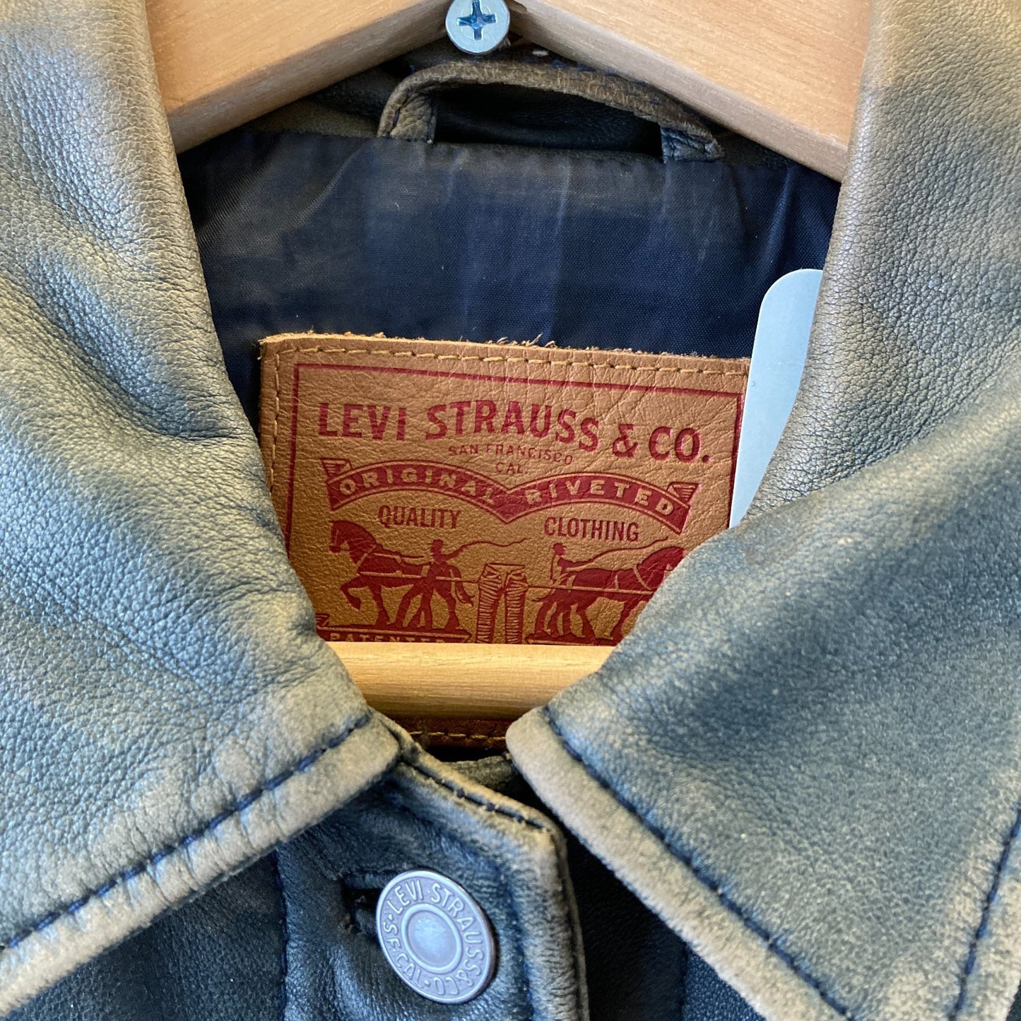 XS - Levi's Mens Distressed Sheepskin Button Up Trucker Leather Jacket 0813CP