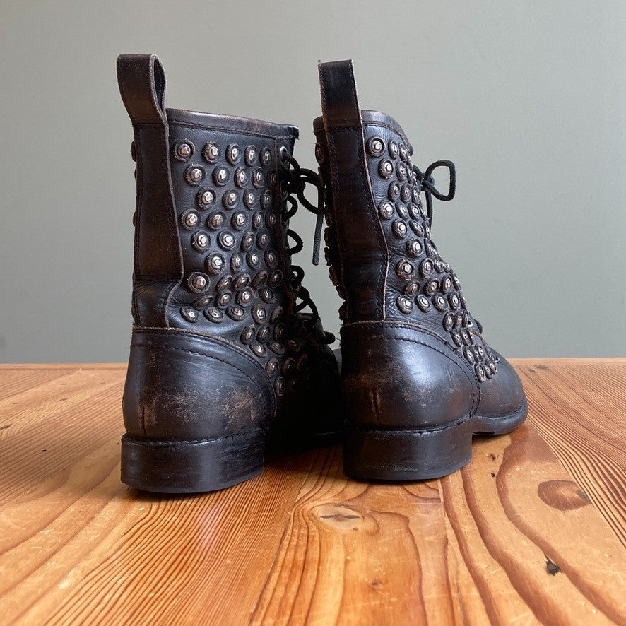 Frye Burnished Black Jenna Disc Laced Combat Studded Boots - Size 7.5 - 0731GH