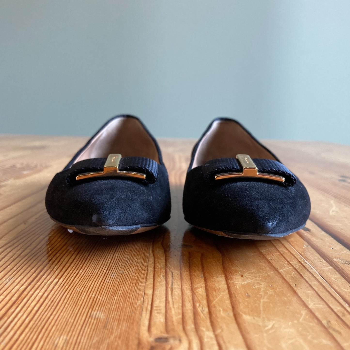 Salvatore Ferragamo $850 Black Suede Pointed Toe Friuli Flats - Size 5 - 1220MM