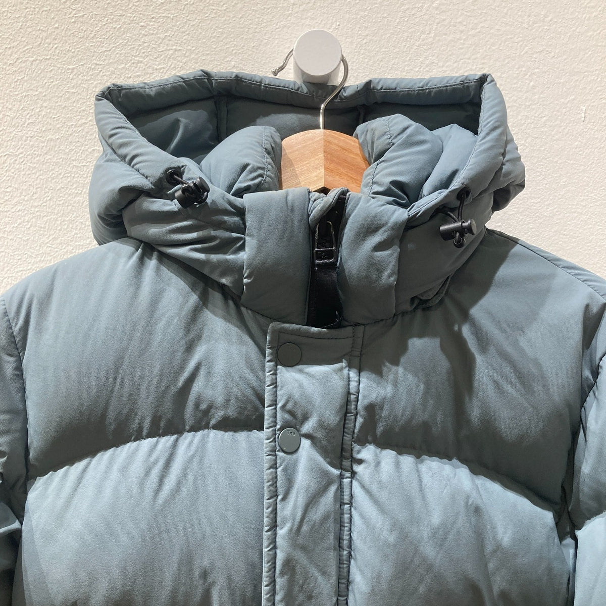 TNA Aritzia $325 Elegant Charcoal Super Puff Mid Down Coat - Size XXXS - 0915LS