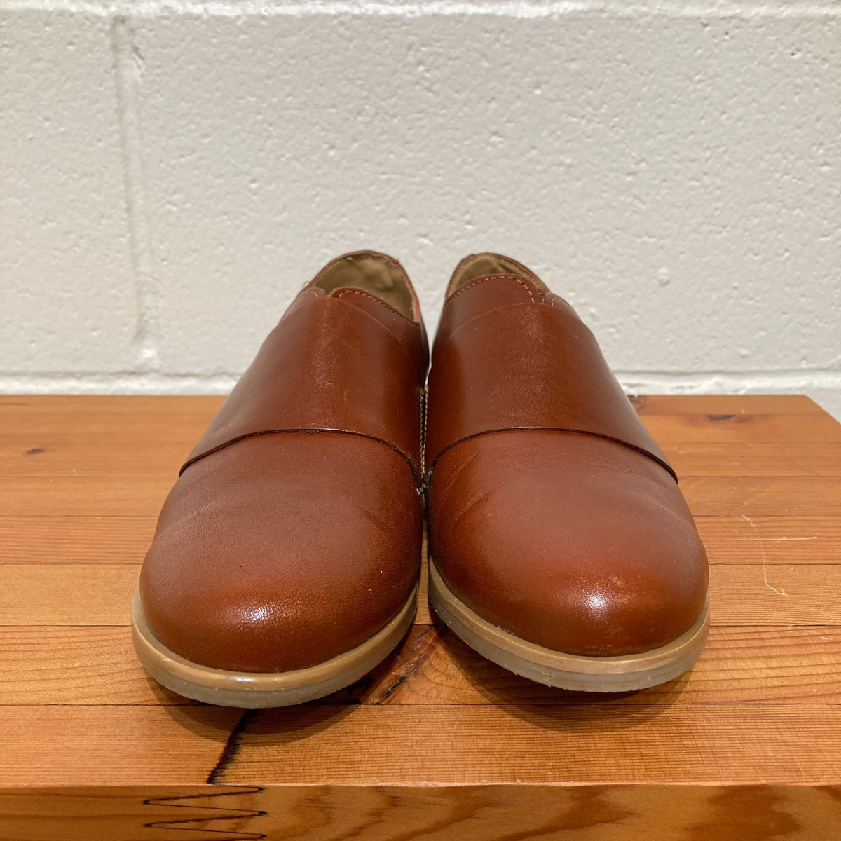 Wolverine NEW 1883 Cognac Leather Slip-On Olive Loafers Shoes - Size 7 - 0320JS
