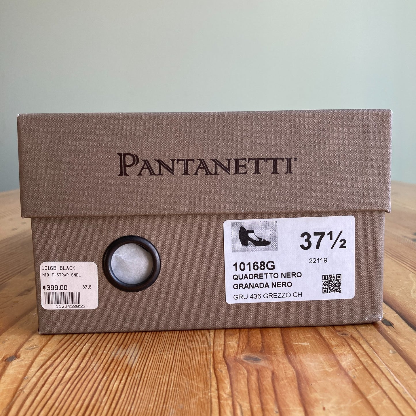 Pantanetti $399 Black Mid T Strap Sandals Heels - Sz 37.5 / 7.5 -w/box - 0121PK