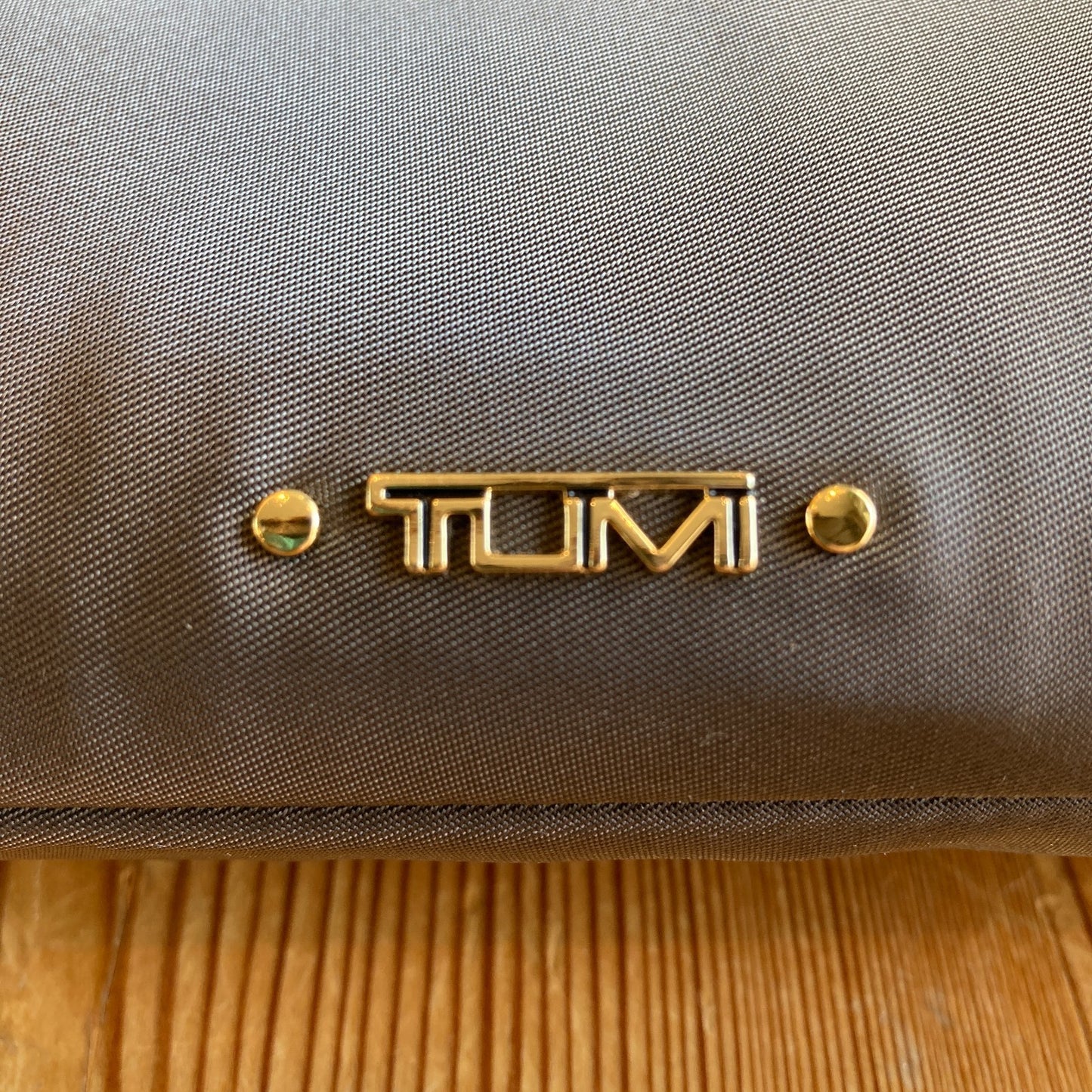 Tumi Gray Nylon Packable Top Zip Travel Duffle Bag w/ Pouch - NEW - 1122KP