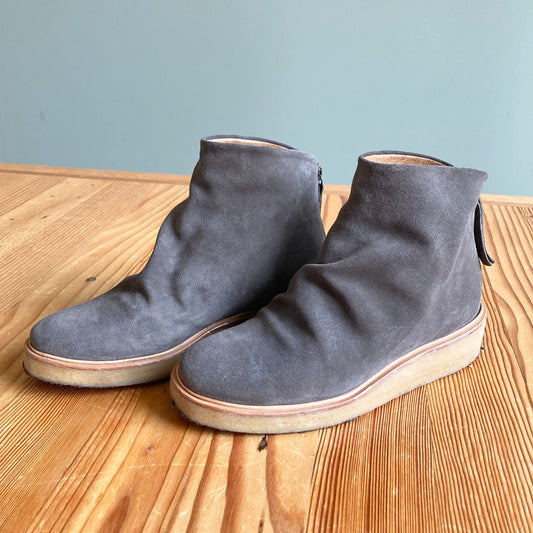 38 / 7.5-8 - Coclico Gray Ruched Suede Leather Gum Sole Ankle Boots 0818SL
