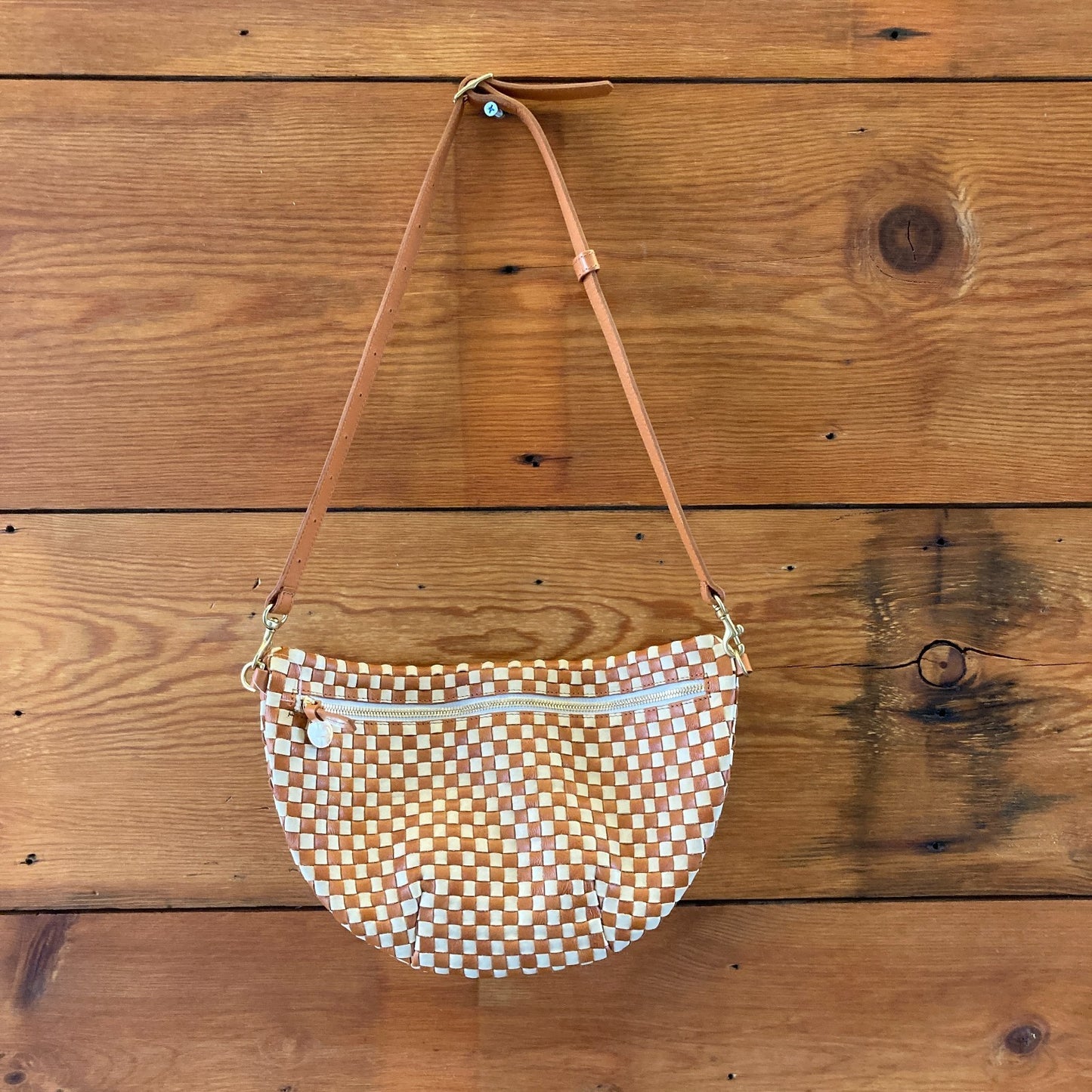 Clare V Brown & Ecru Woven Leather Checkered Grande Fanny Purse - 0120NE