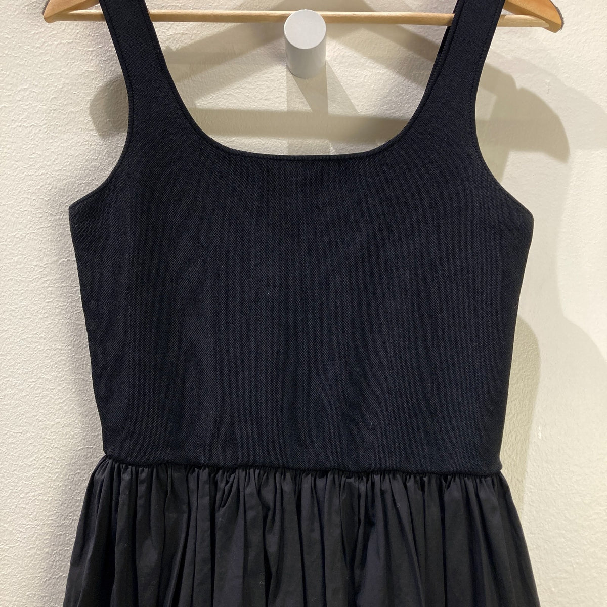 Theory Black Scoop Neck Sleeveless Gathered Stretch Knit Dress - Size M - 0920PW