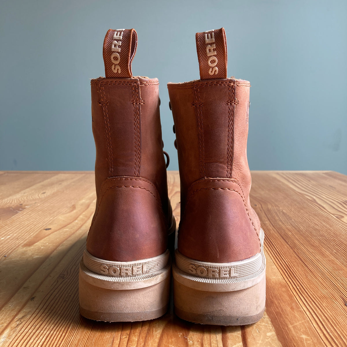 Sorel Womens Brown Hi-Line Lace Waterproof Boots w/ Box - Size 8 - 0121LC