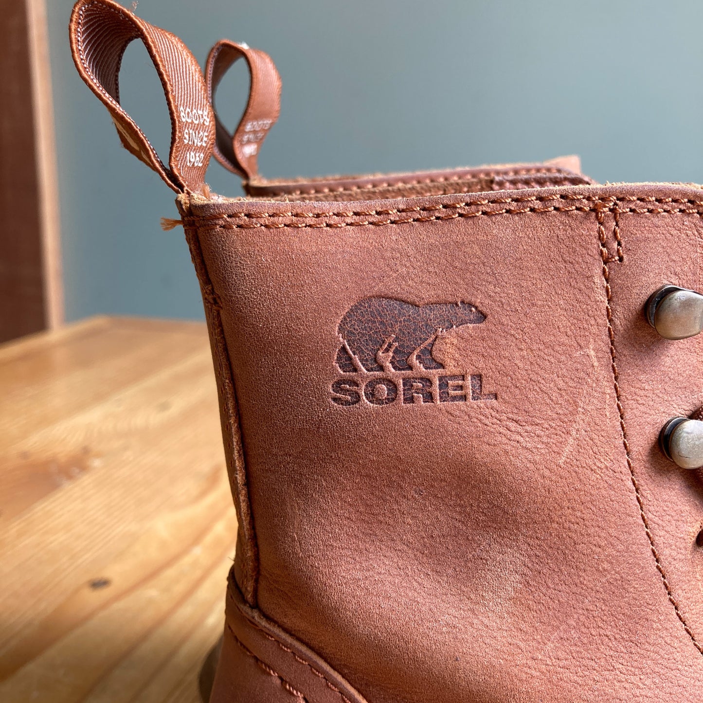 Sorel Womens Brown Hi-Line Lace Waterproof Boots w/ Box - Size 8 - 0121LC