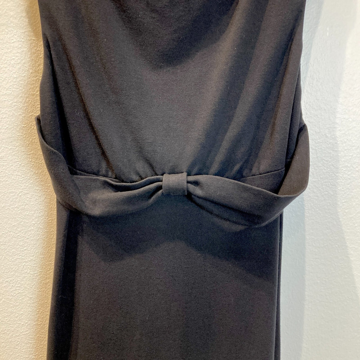 DVF Diane von Furstenberg Black Ponte Knit Midi Dress - Size 6 - 0504AK