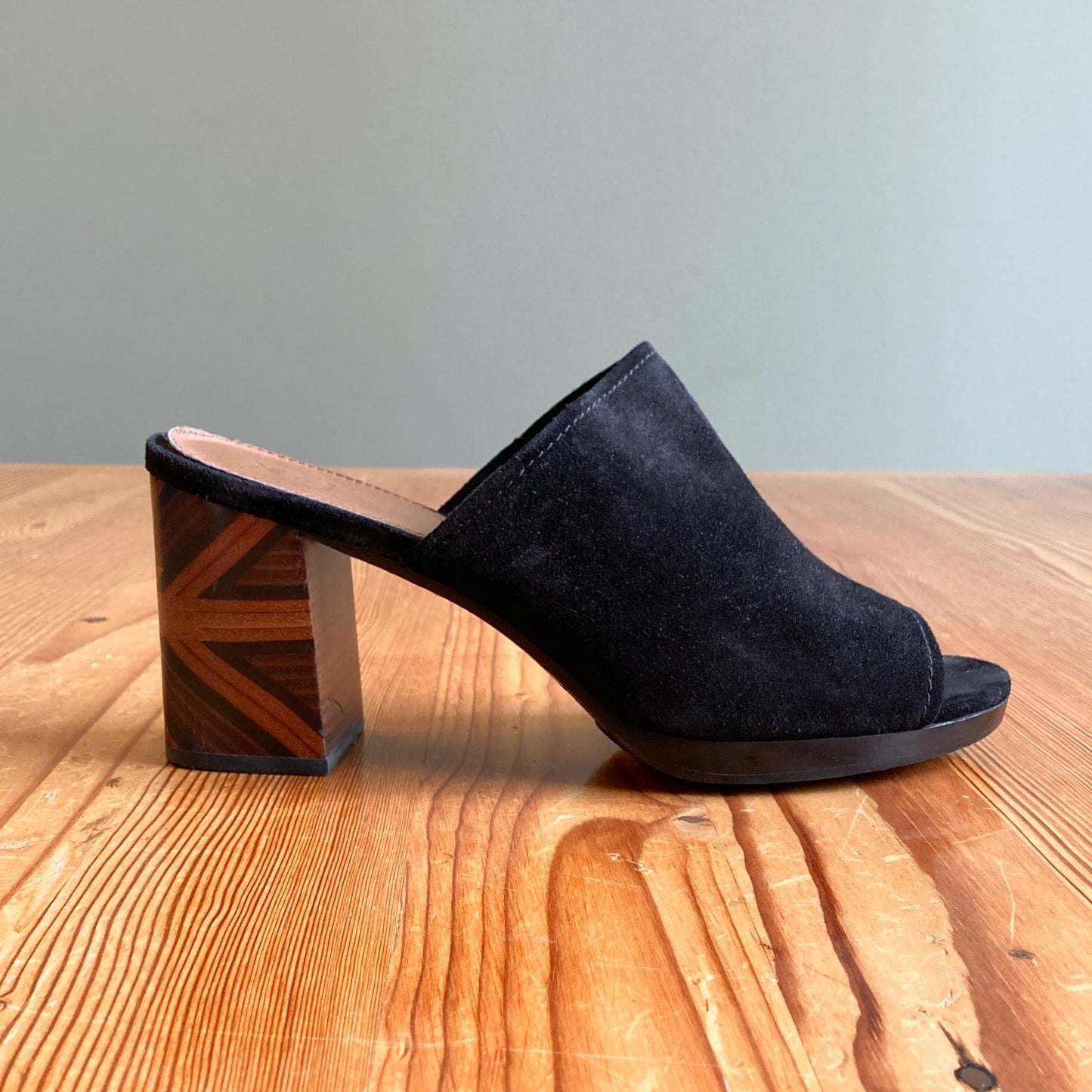 10 - Frye Black Suede Leather Unique Blake Sedona Mules Shoes w/ Box 1021KD