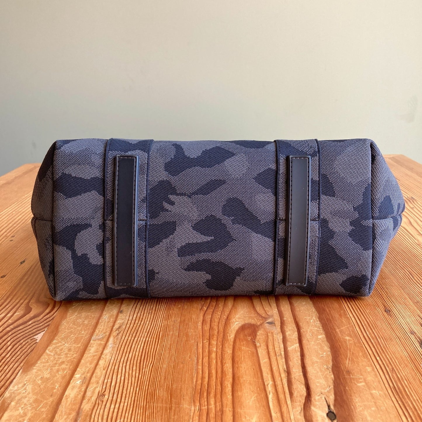 Rothy's Gray Camo Patterned The Essential Large Tote Bag - 0428LR