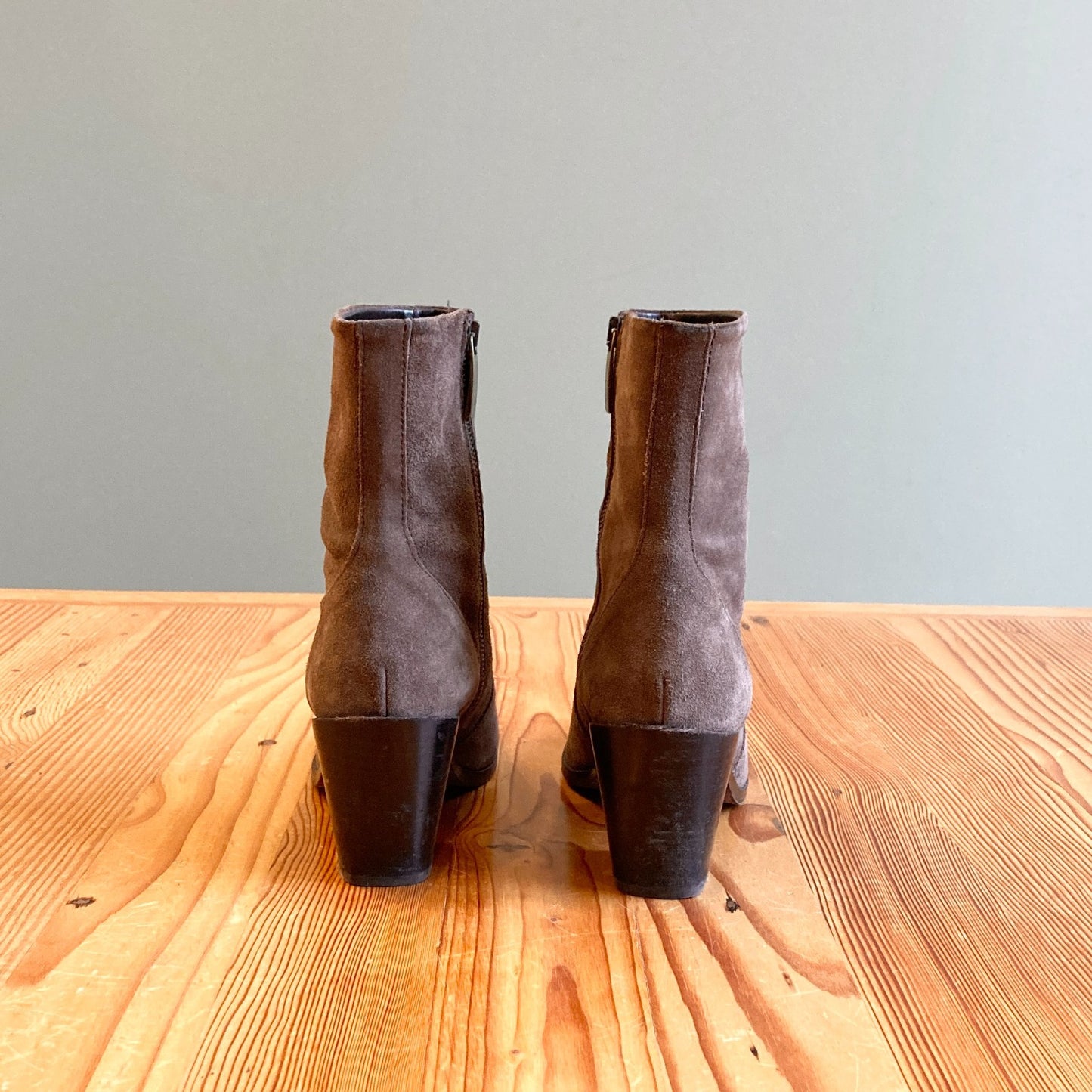 9.5 - Thursday Brown Suede Aspen Soho Zip Ankle Stack Heel Boots w/ Box 1008TB