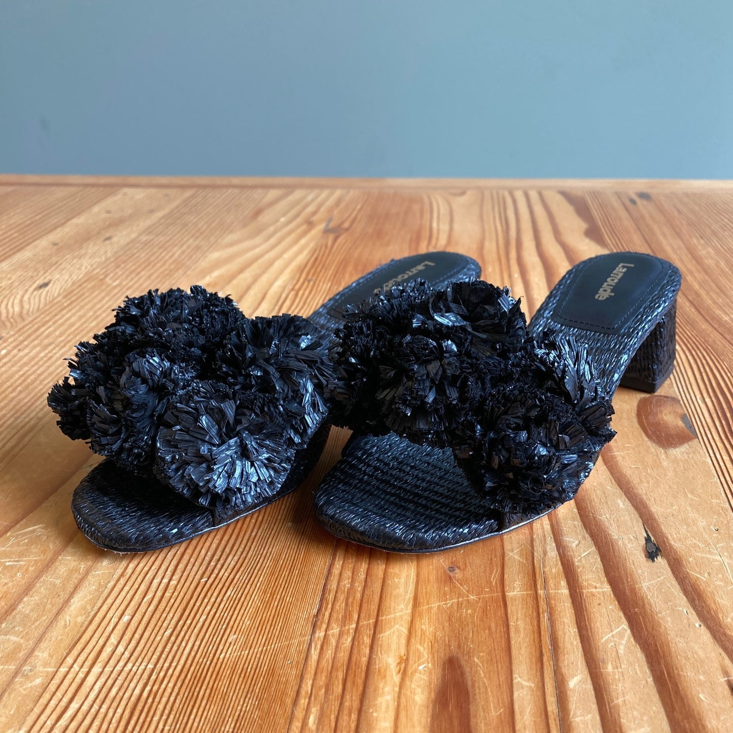 Larroude Black Raffia Brigitte Block Heel Mules Sandals - Size 6 - 0425GN