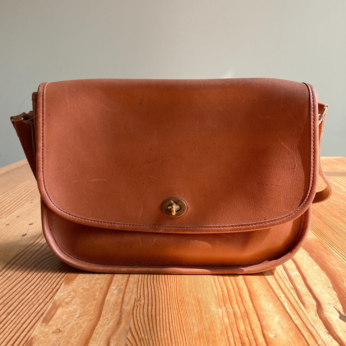 Coach British Tan Vintage Large Plaza 9865 Leather Crossbody Bag - 0623KC