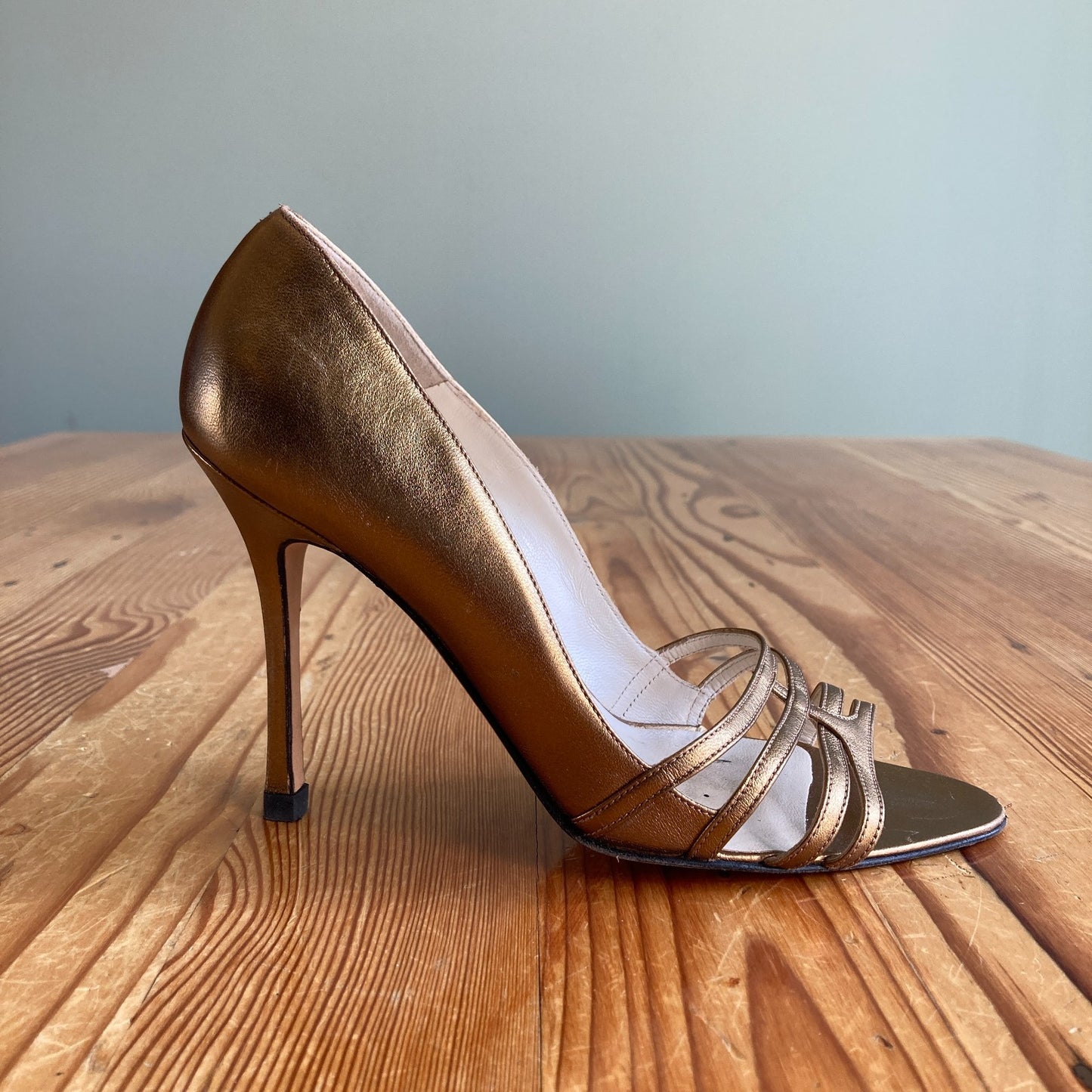 Brian Atwood Bronze Gold Strappy Open Toe Heels Shoes - Size 37.5 / 7.5 - 0716AF