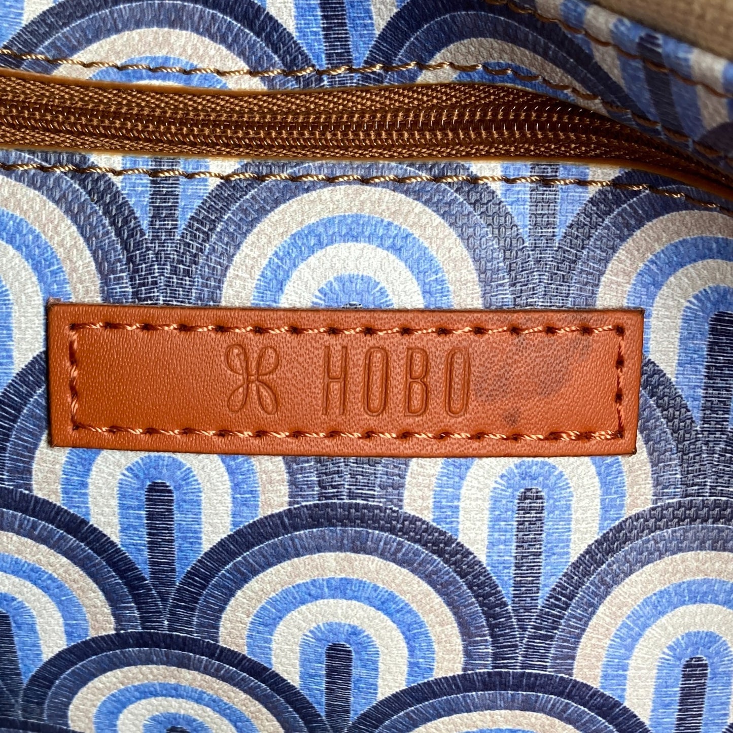 Hobo International Blue White Print All That Tote Bag & Cosmetic Pouch - 0514AK