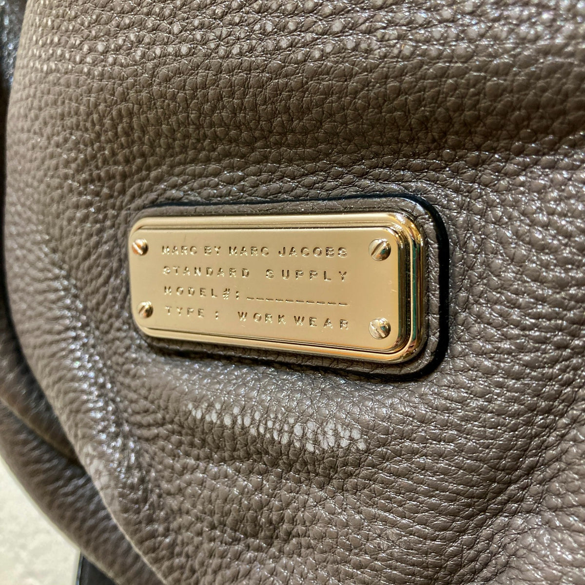 Marc by Marc Jacobs Grey Pebbled Leather Classic Q HIllier Hobo Bag - 0905SC