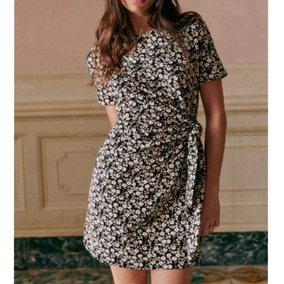 M - Sezane Black White Floral Print Pippa Short Sleeve Hip Tie Dress 0707AC