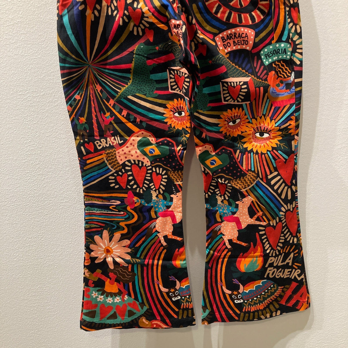 Farm Rio $178 Anthropologie Black Gator Love Pattern Pants - Sz L - NEW- 1122CT
