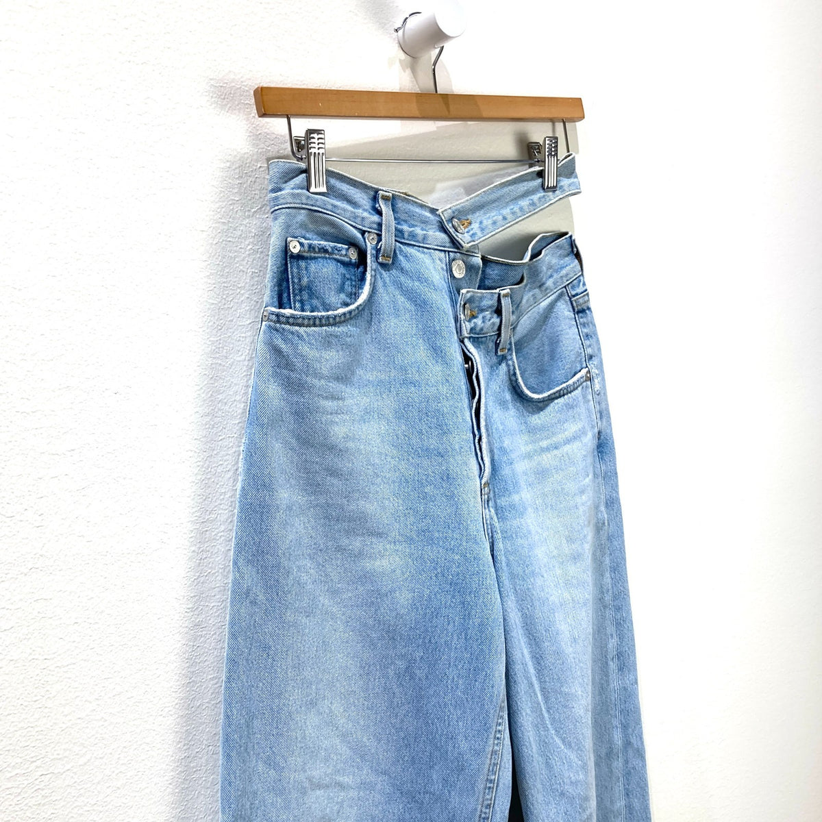 AGOLDE $248 Light Wash Broken Waist Band Wide Leg Jeans - Size 24 - 1015NE