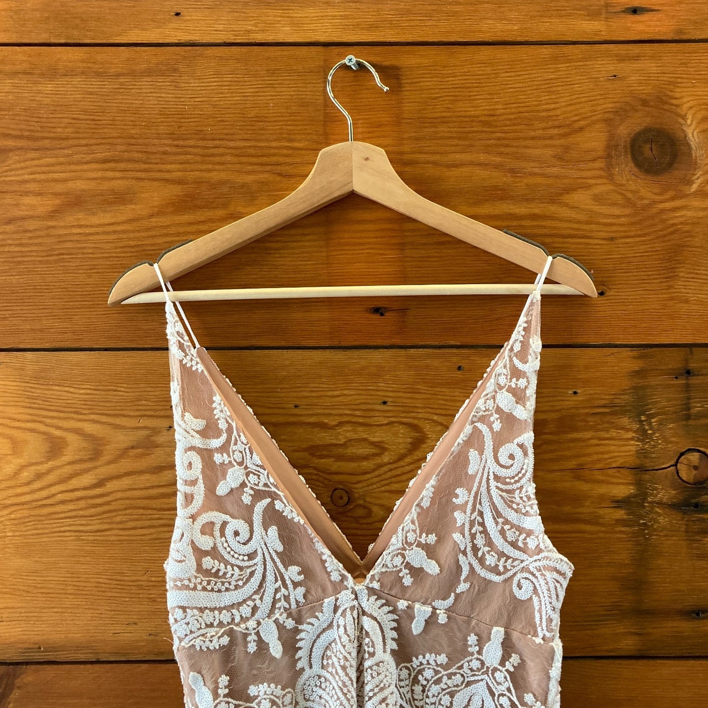 Free People NEW White Lace Overlay Night Shimmer Mini Dress - Size 2 - 0514CP