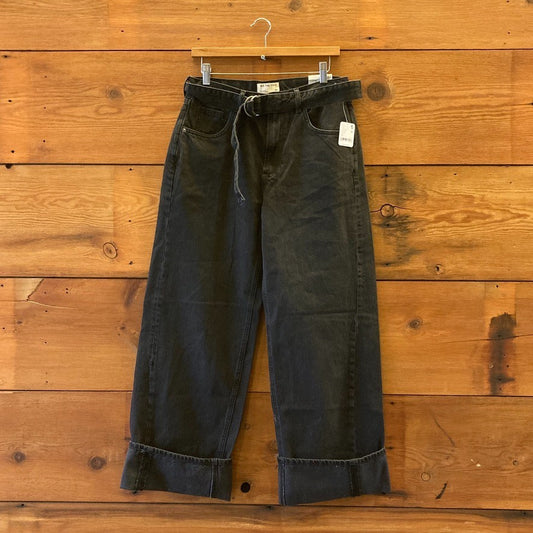 28 - We the Free People $128 Black Tie Waist East Bay Cuffed Jeans NEW 0312KP
