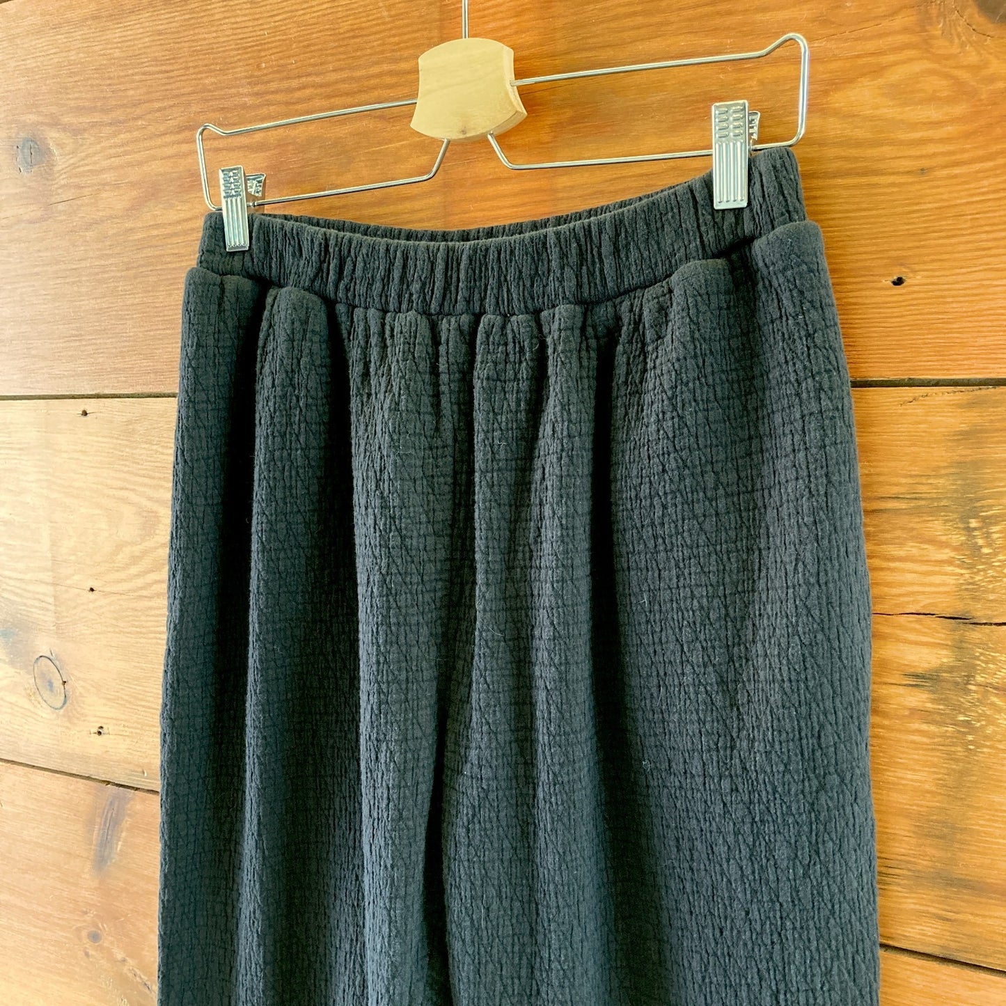 Black Crane Black Gauze Textured Pull-on Elastic Waist Pants - Size M - 0627LH