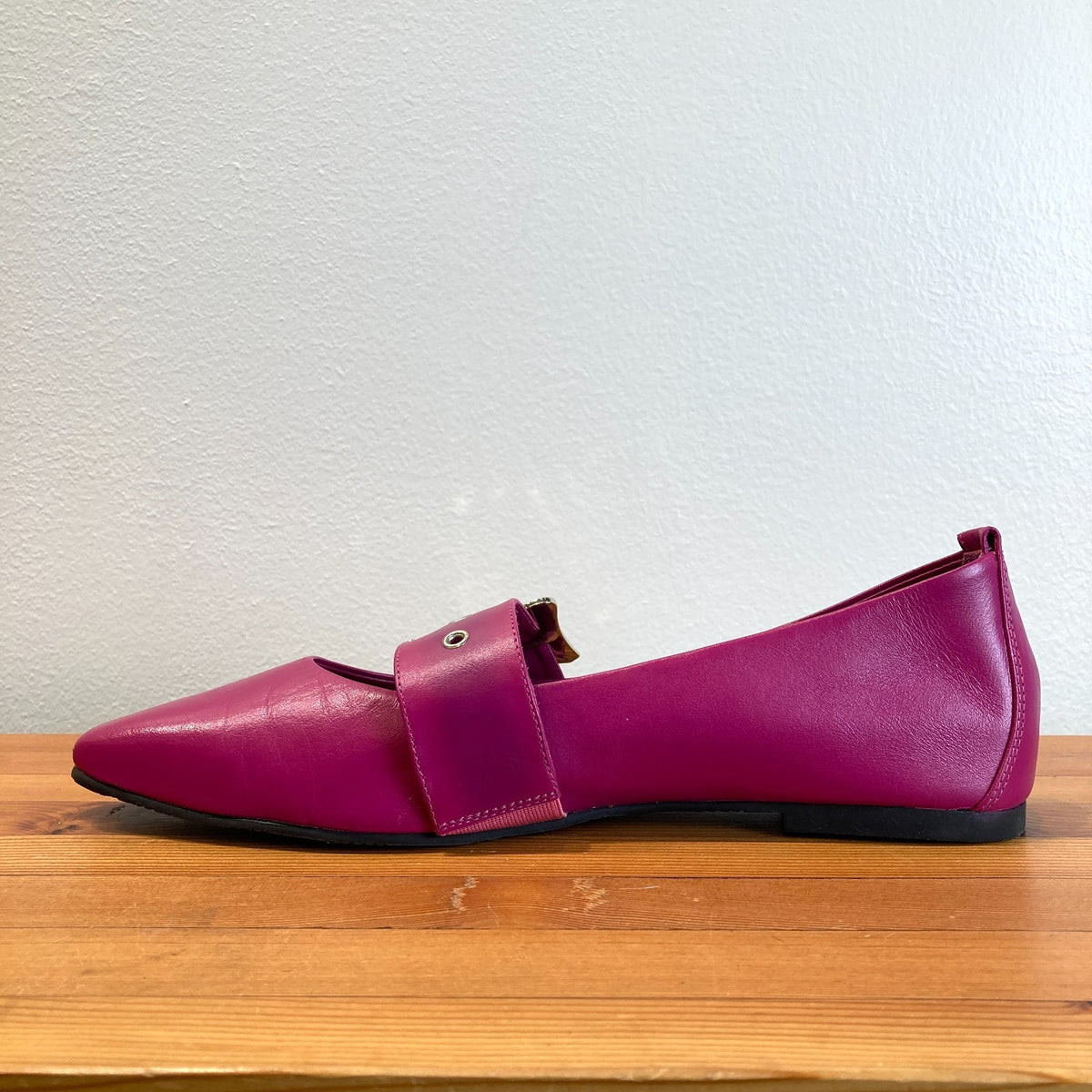 John Fluevog $239 Magenta Leather Misty Mary Jane Flats - Sz 11.5 - NEW - 0830DH