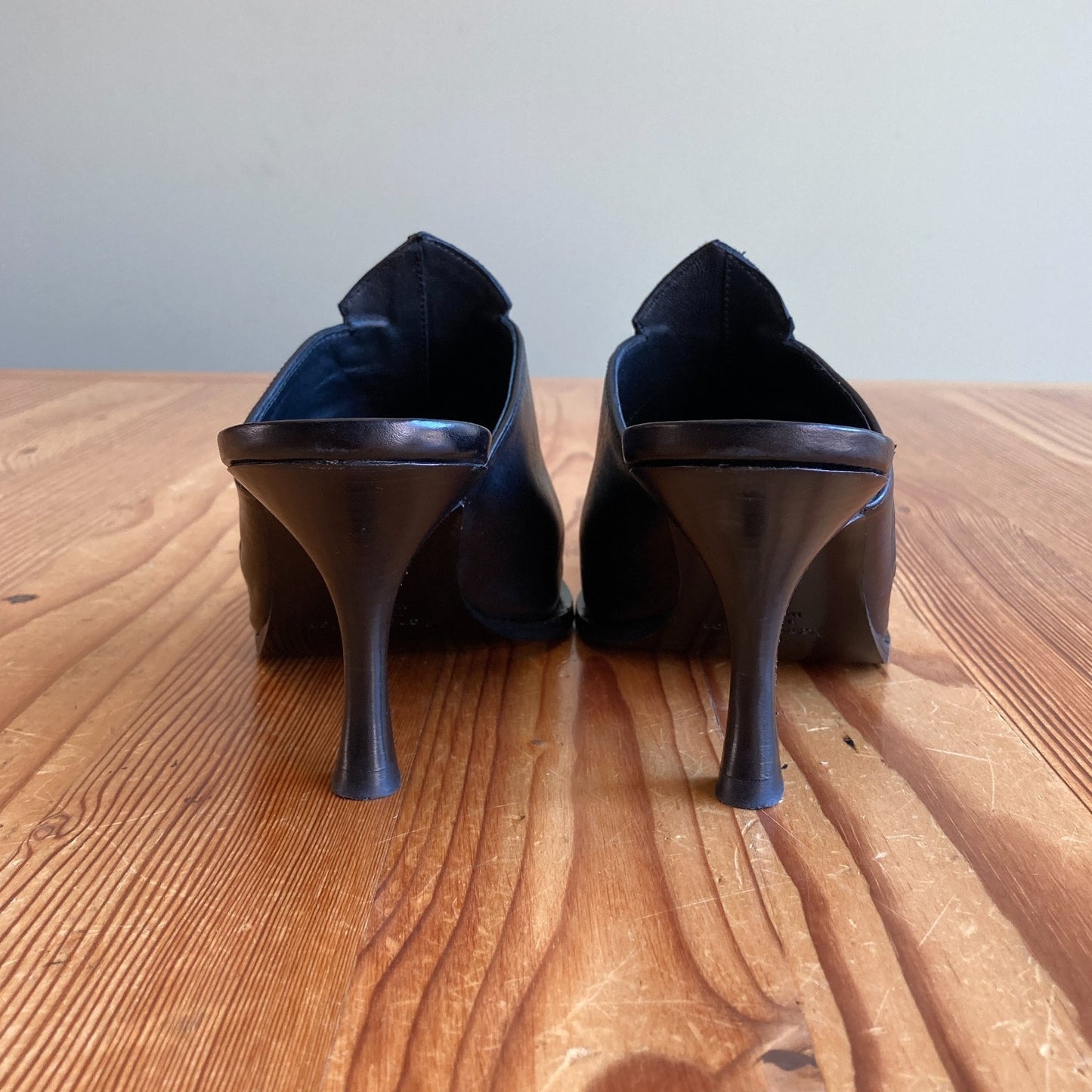 Acne Studios Black Rose Leather Mules Heels NEW w/ Box - Size 41 / 11 - 0811BN